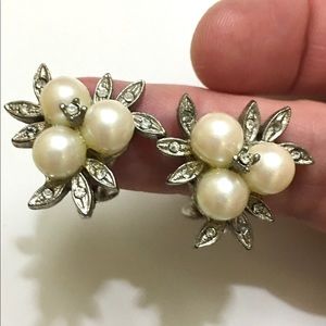 Vintage Rhinestone Pearl Earrings Pat# 3,176,475